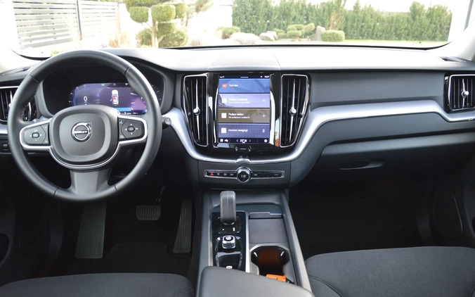 Volvo XC 60 cena 163900 przebieg: 42000, rok produkcji 2021 z Włocławek małe 352